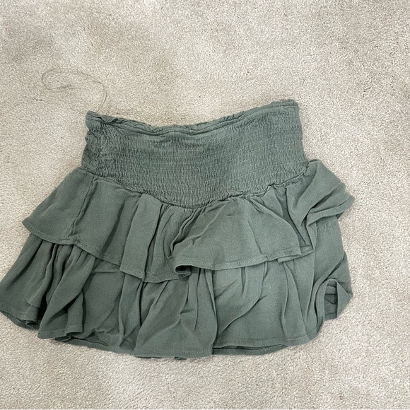 Hayden girls olive green skort, size M - Picture 3 of 3